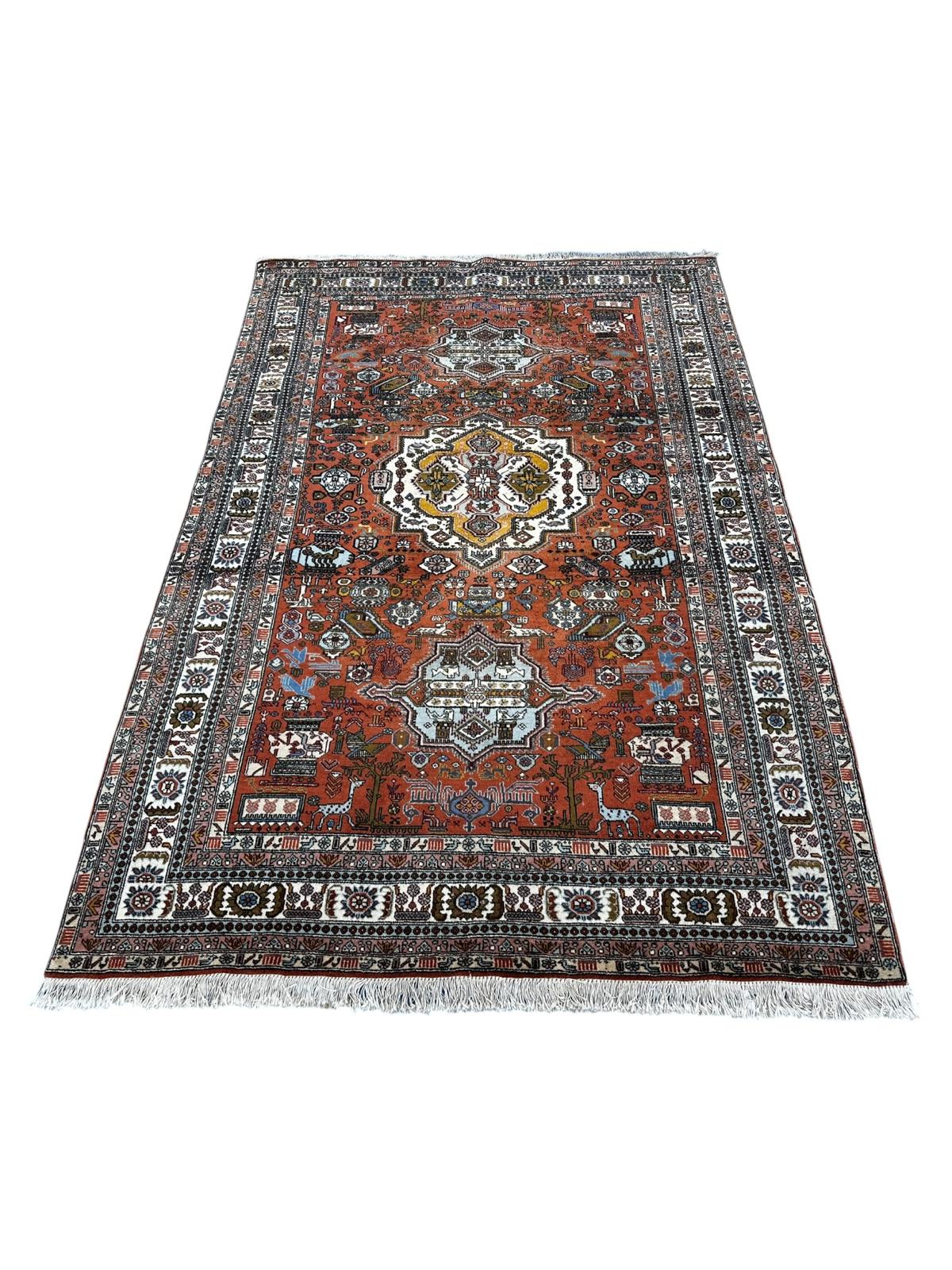 Tapis persan 260cm x 170cm