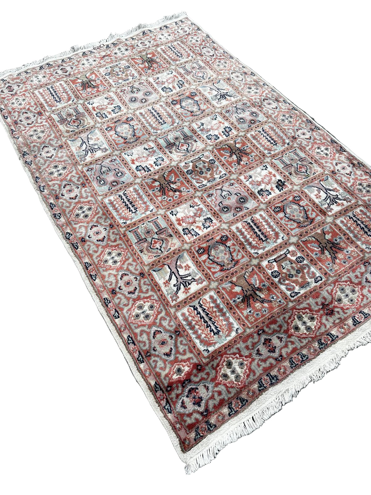 Tapis persan laine et soie signé 200cm x 120cm