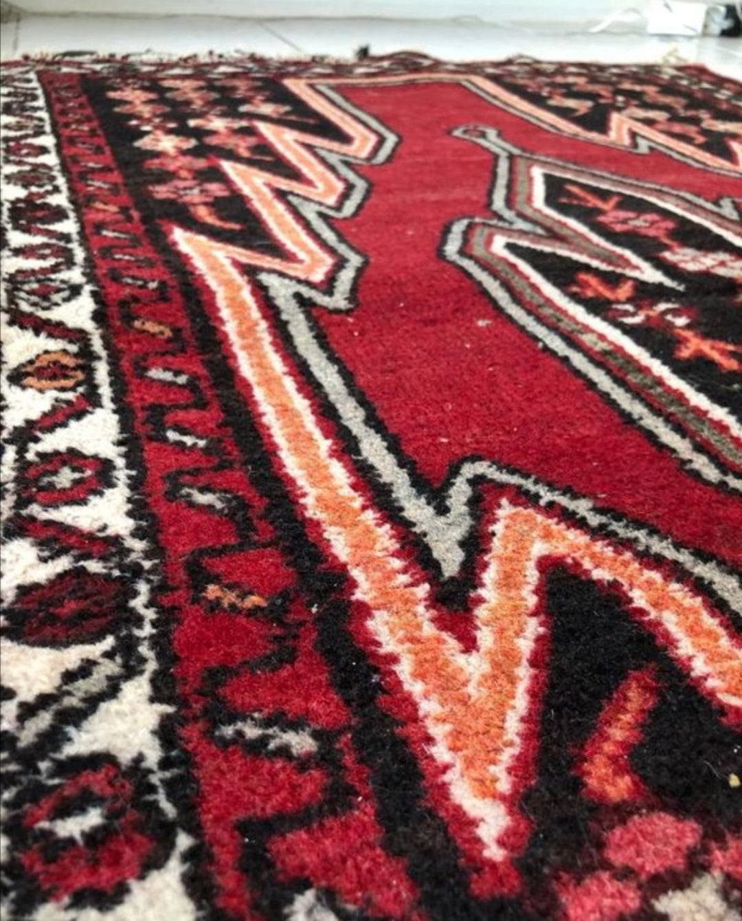 Tapis persan fait main 1,3m x 0,8m