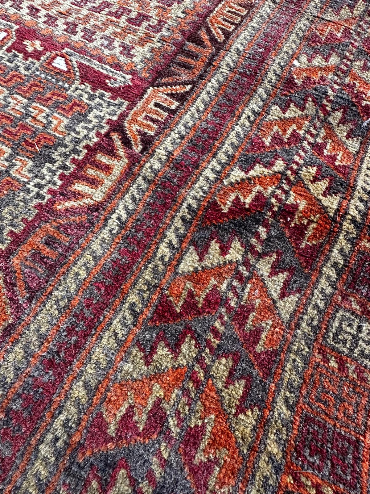 Tapis Turkmène fait main 140cm x 90cm