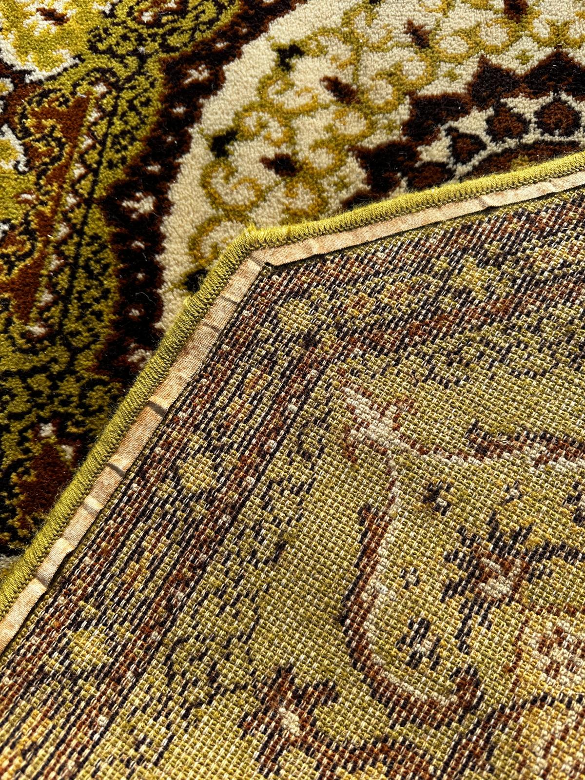 Tapis Oriental Octogonnal