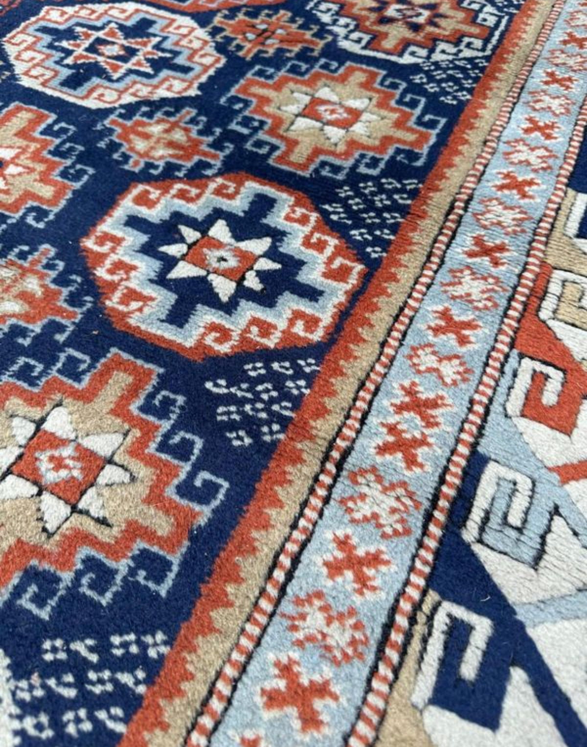 Tapis turc fait main 190cm x 120cm