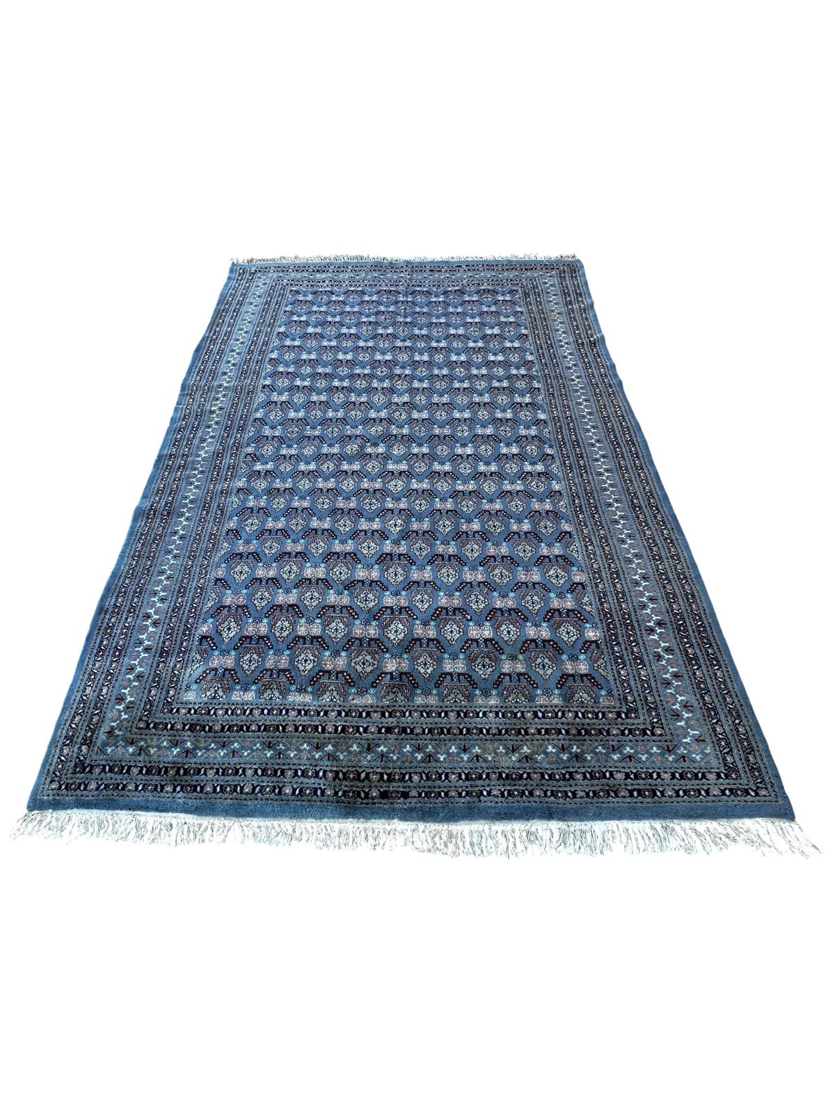 Tapis Pakistanais fait main 2m x 3m