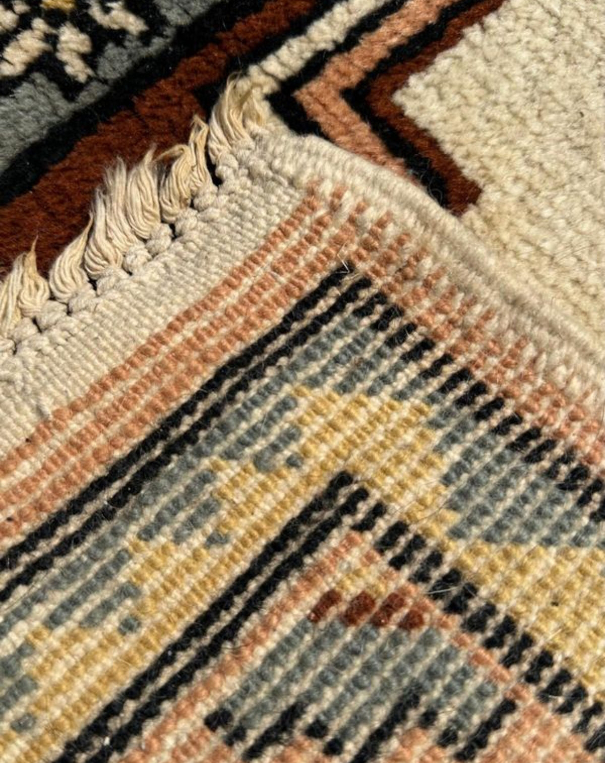 Tapis tunisien fait main 180cm x 100cm