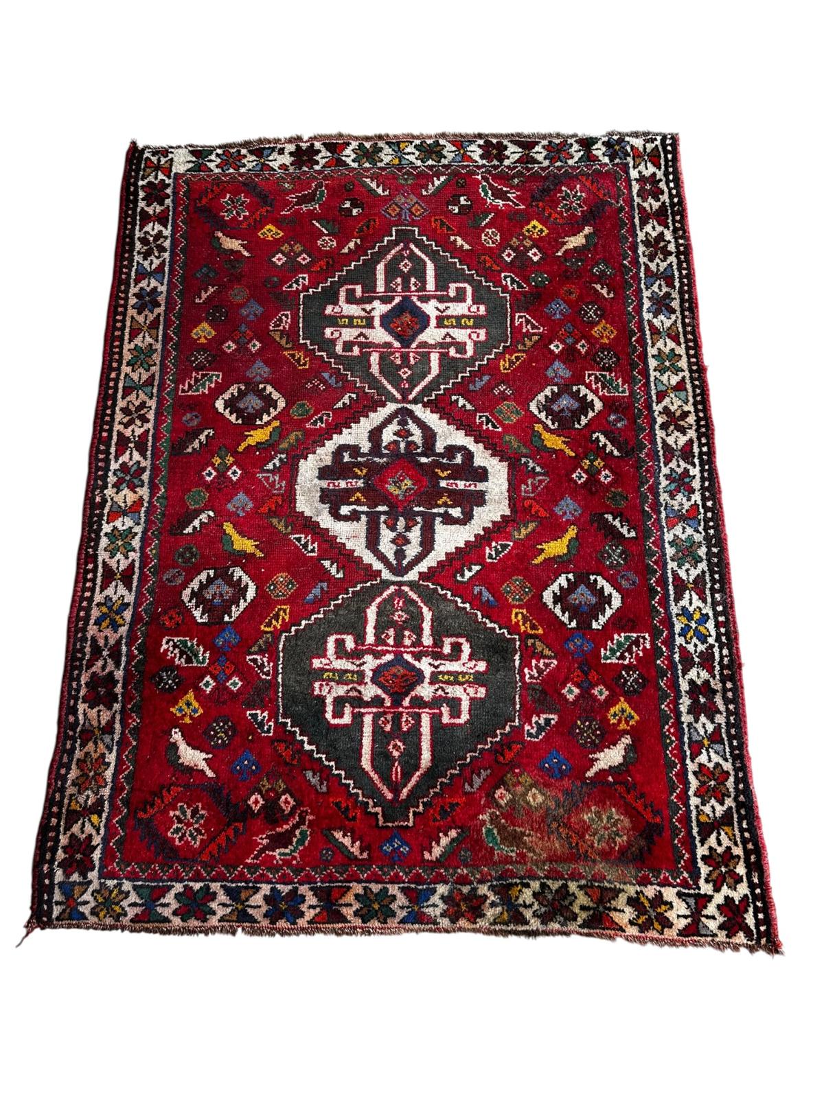 Tapis persan fait main 165cm x 120cm