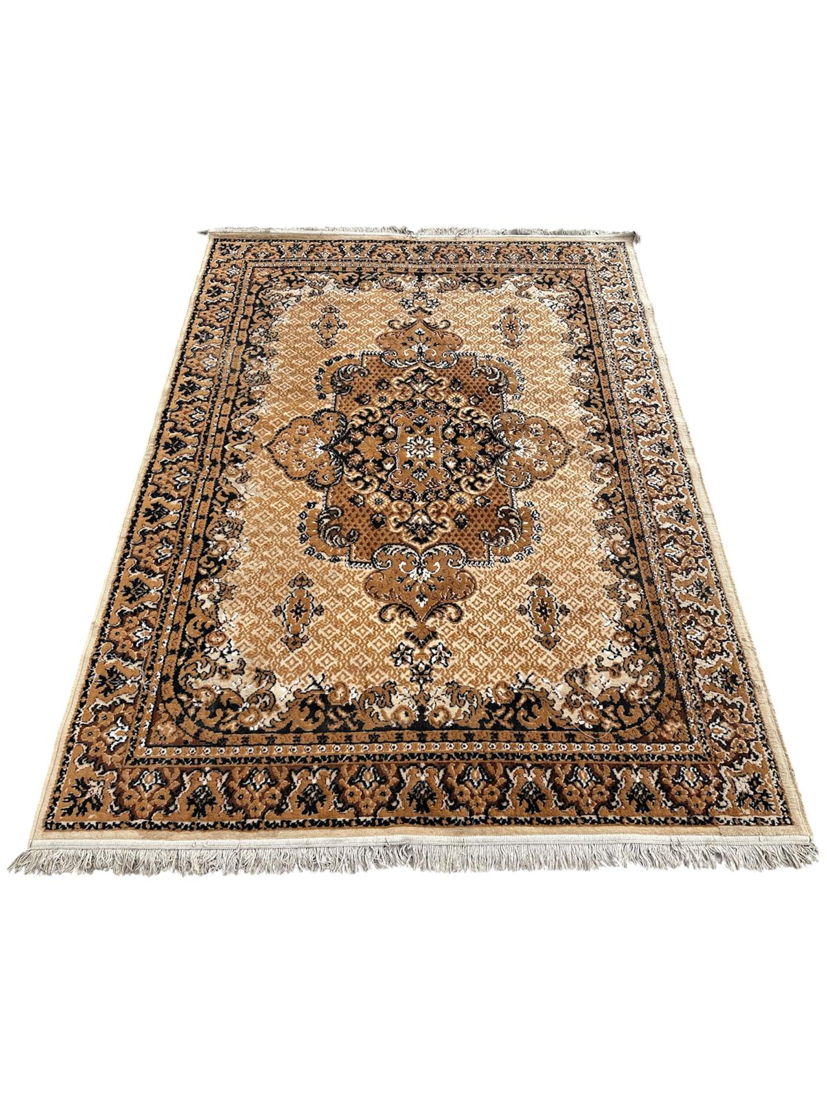 Tapis de style oriental 230cm x 170cm