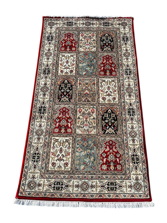 Tapis persan fait main 170cm x 90cm