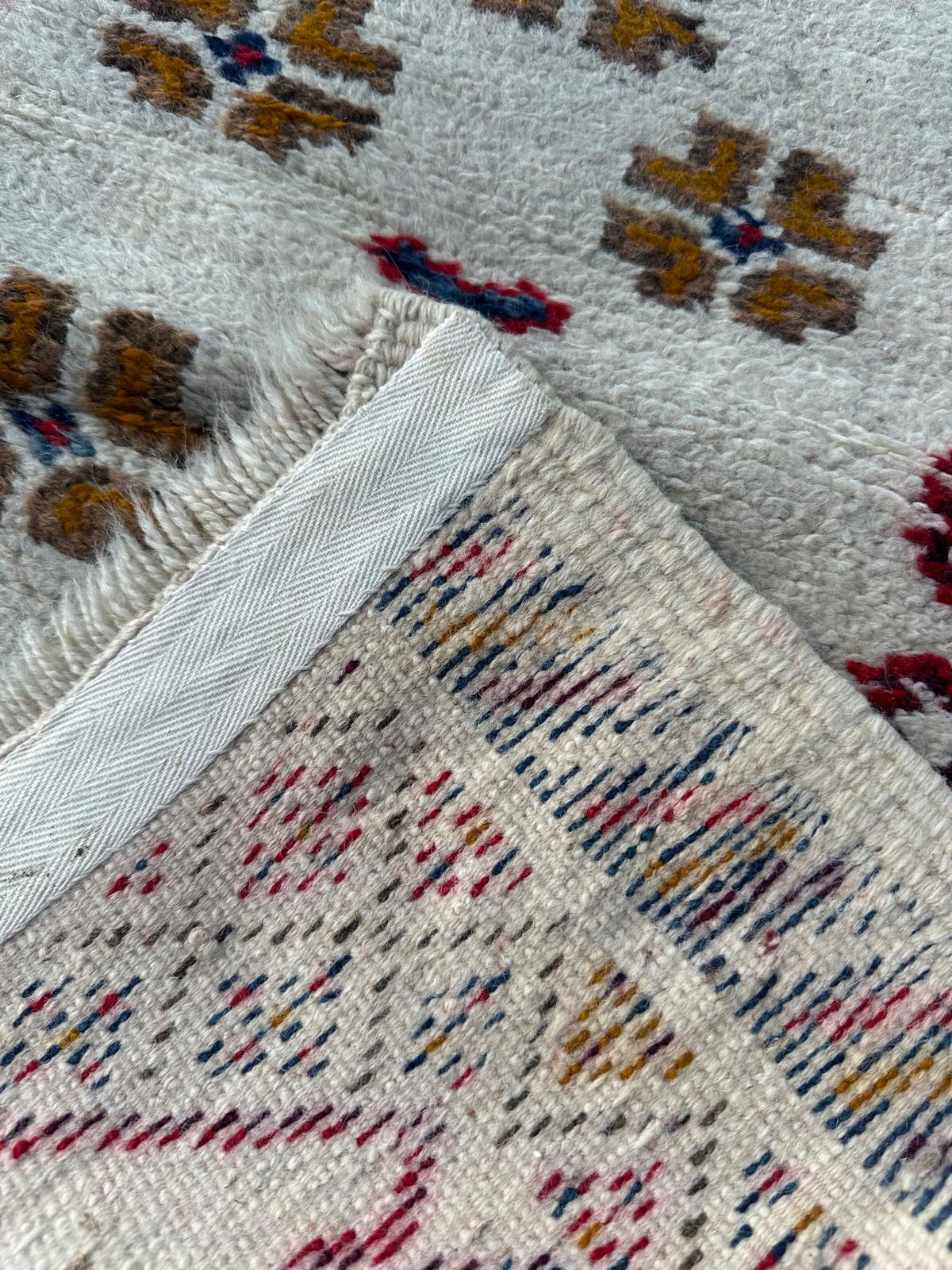 Tapis persan 103cm x 70cm
