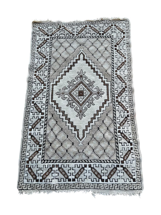 Tapis tunisien fait main 150cm x 90cm