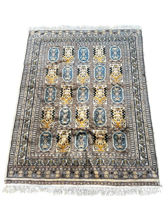 Tapis Pakistanais noué à la main 170cm x 120