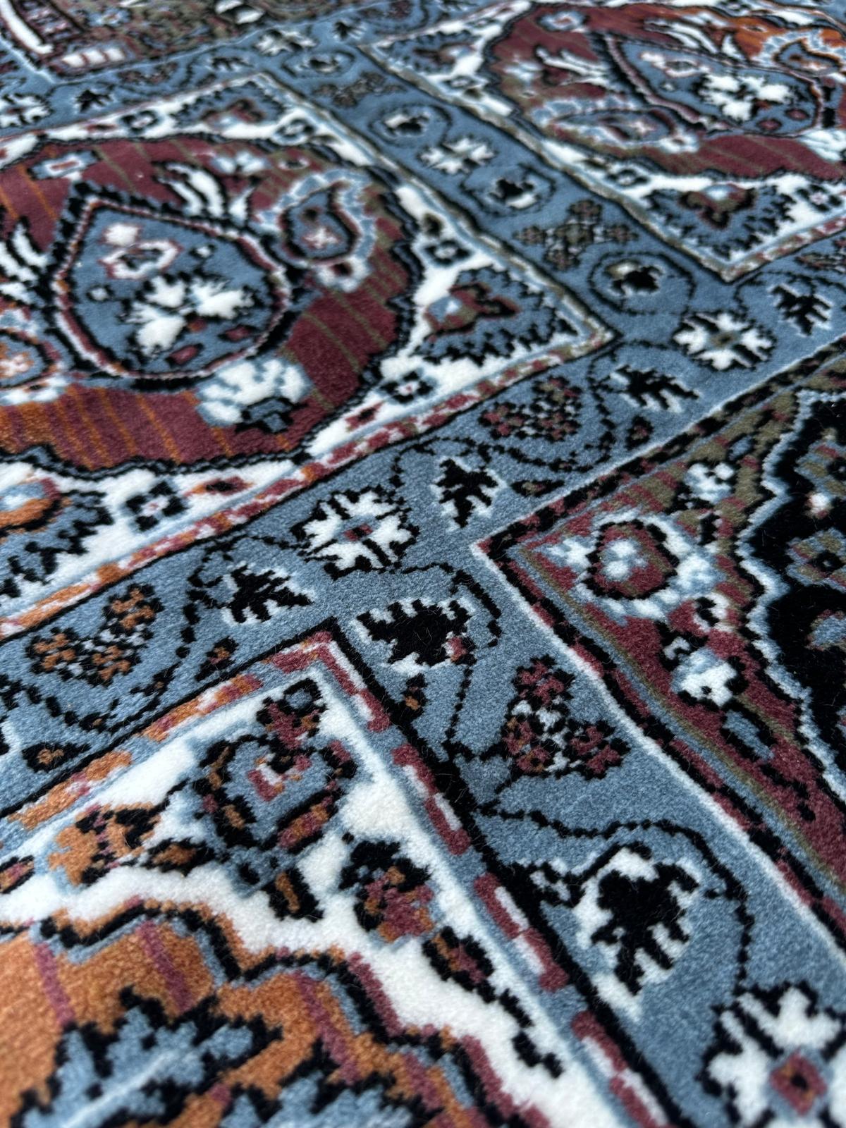 Tapis de style oriental 210cm x 130cm