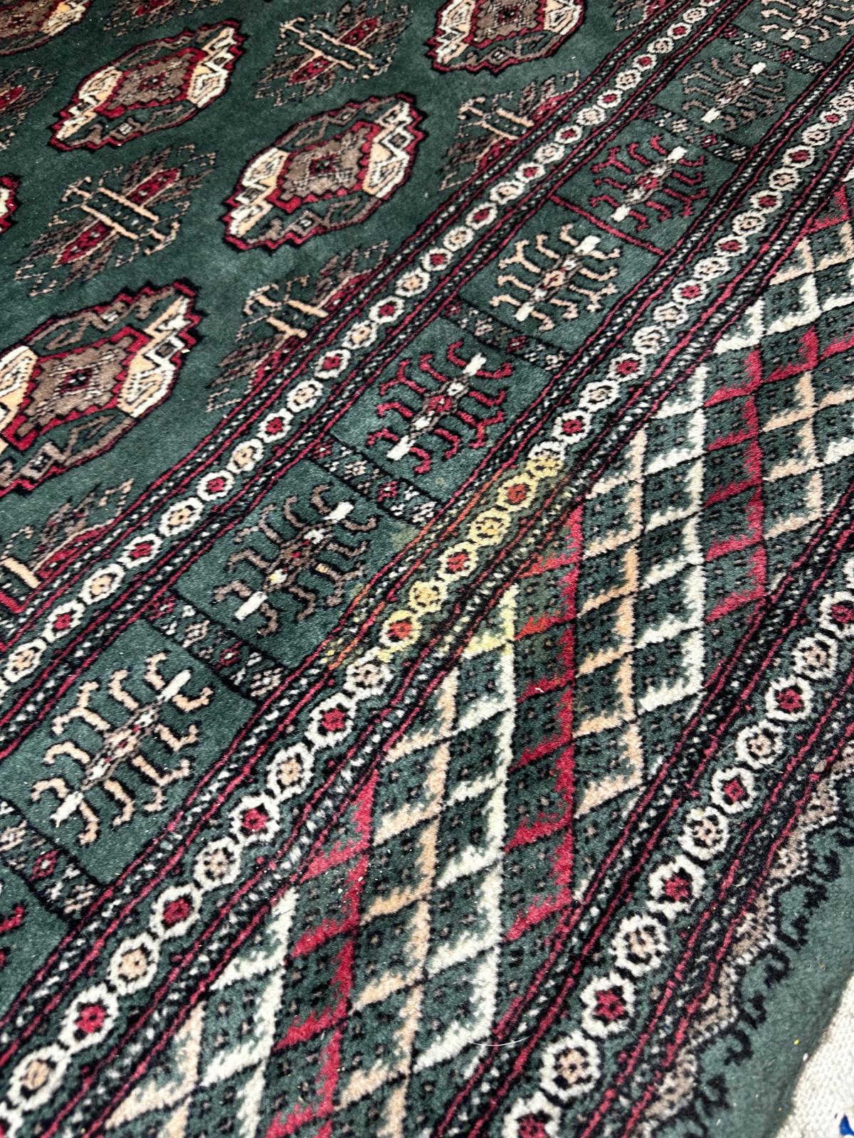 Tapis Boukhara fait main 190cm x 130cm