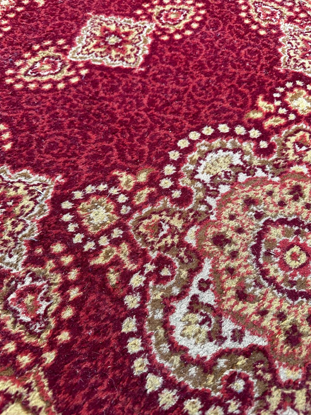 Tapis de style oriental 140cm x 70cm