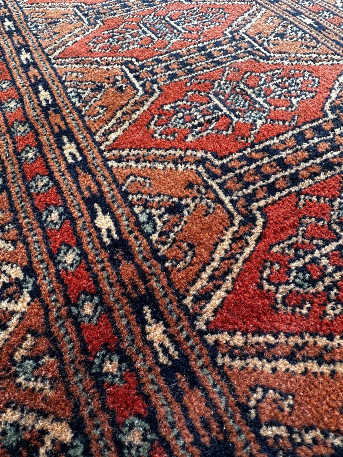 Tapis oriental 120cm x 60cm