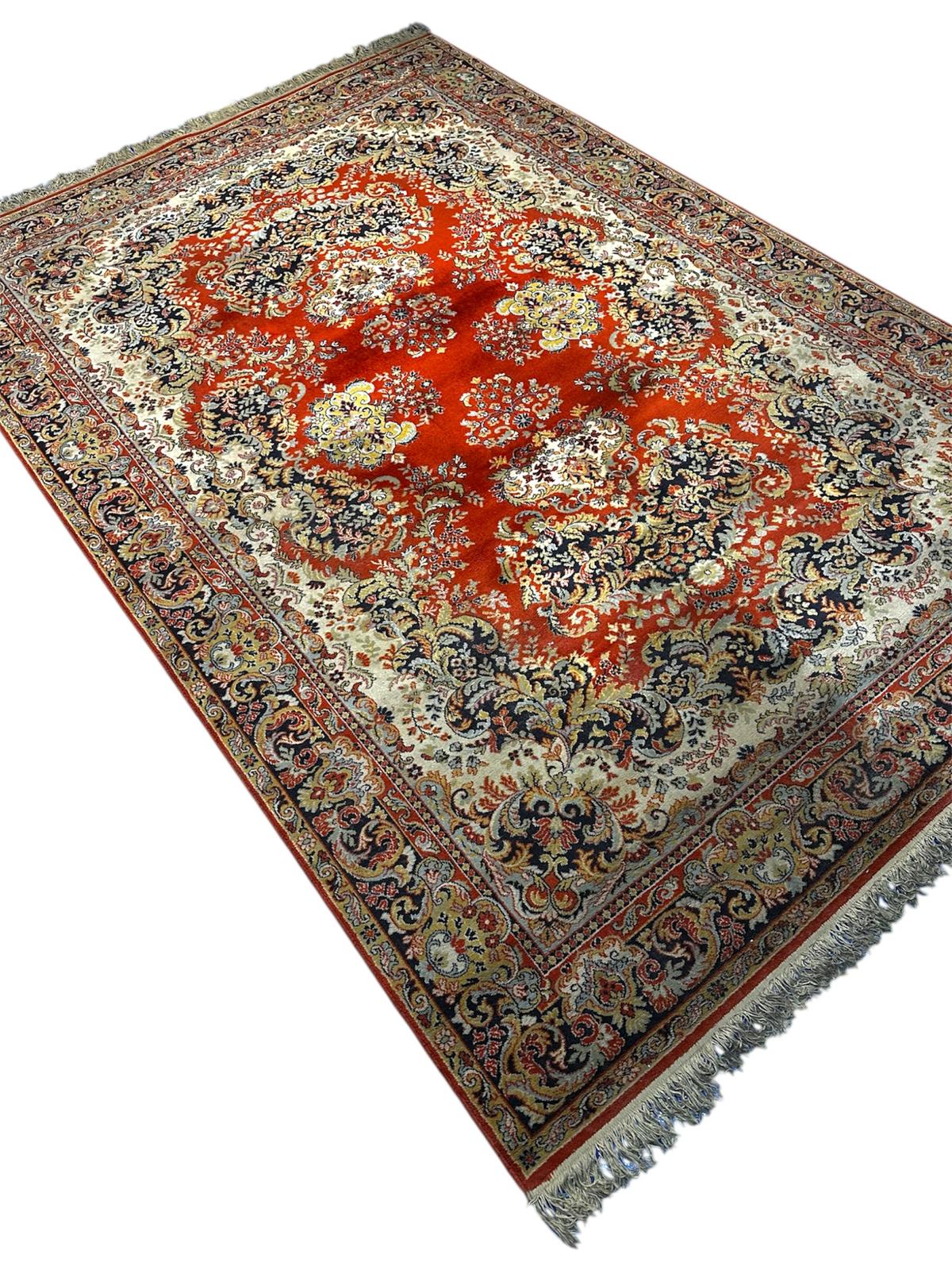 Grand tapis oriental 3m x 2m