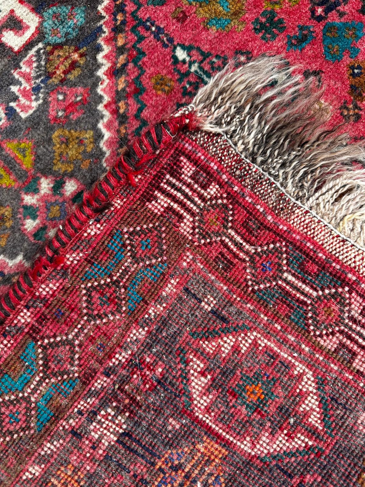 Tapis persan fait main 150cm x 80cm