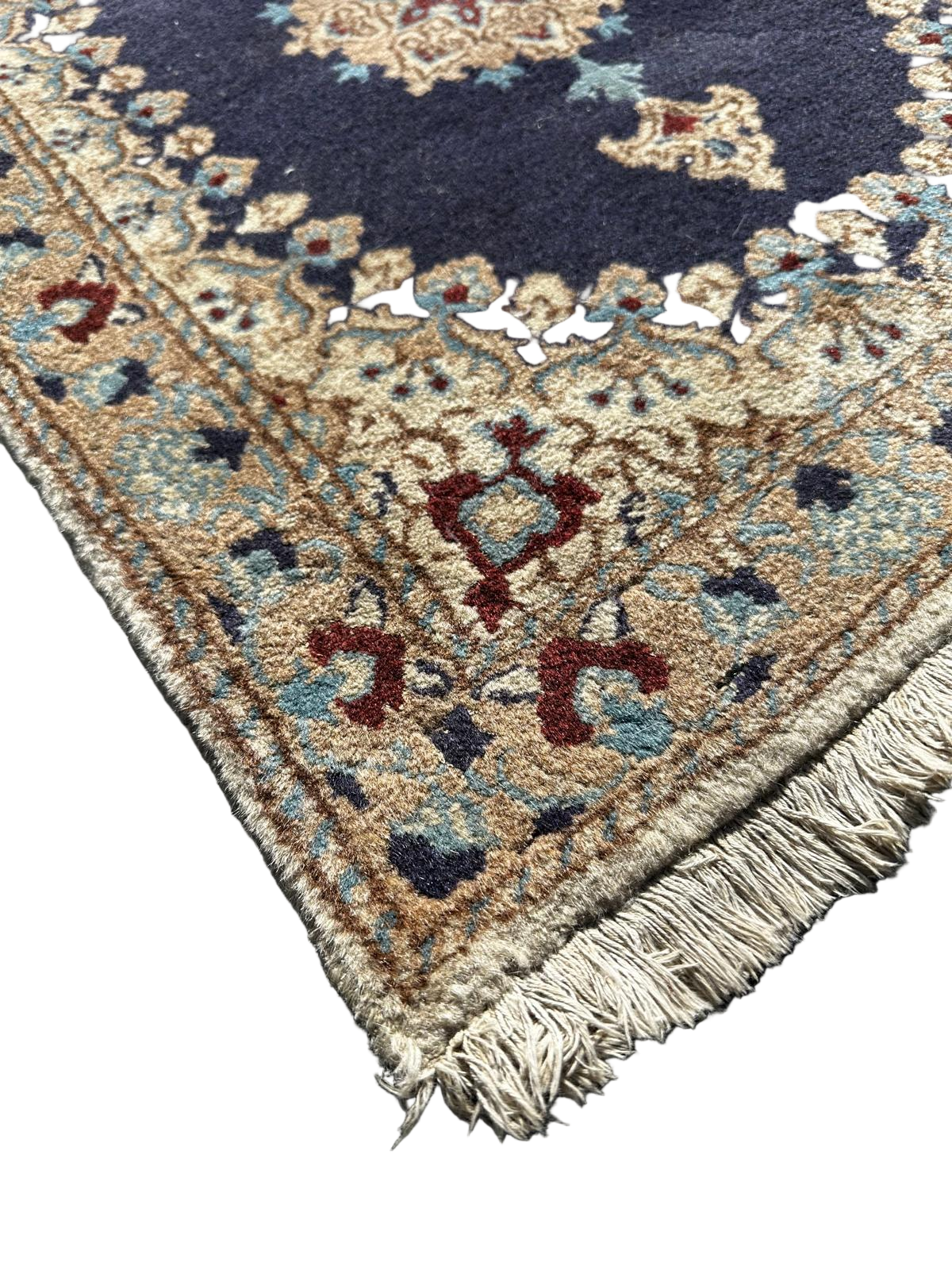 Tapis persan fait main 90cm x 60cm