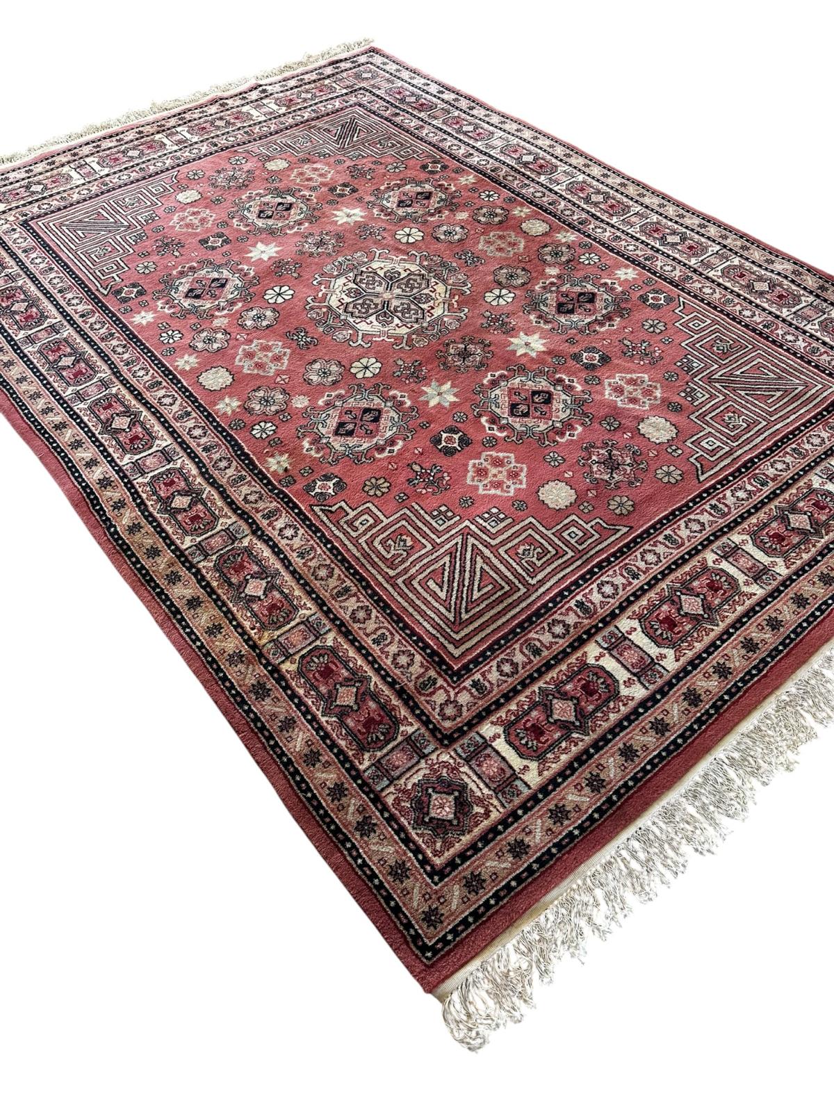 Grand tapis chinois fait main 240cm x 340cm