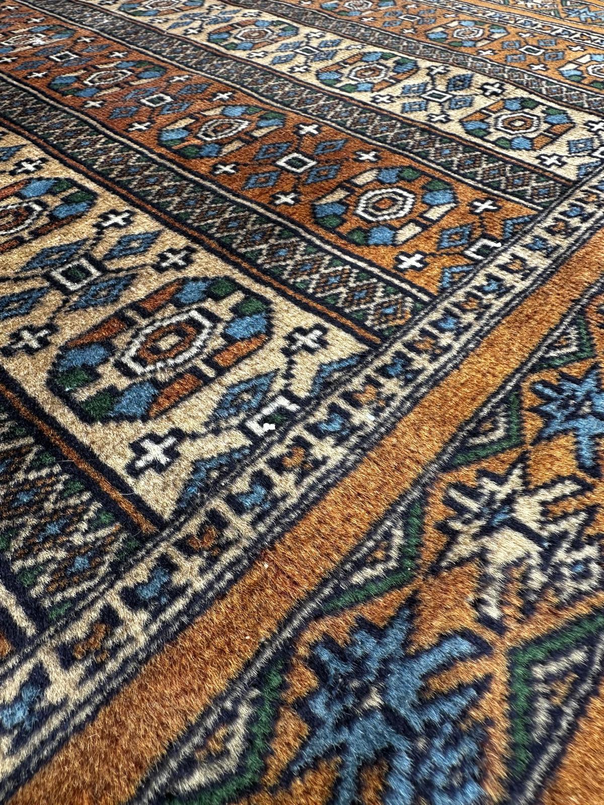 Tapis persan fait main 150cm x 90cm