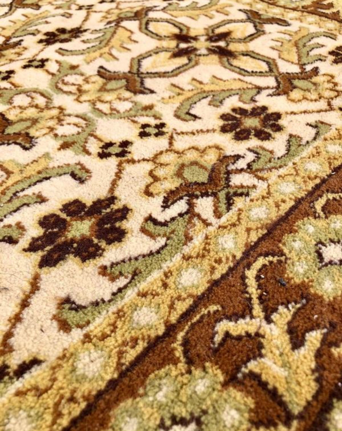 Tapis de style oriental en laine 160cm x 80cm