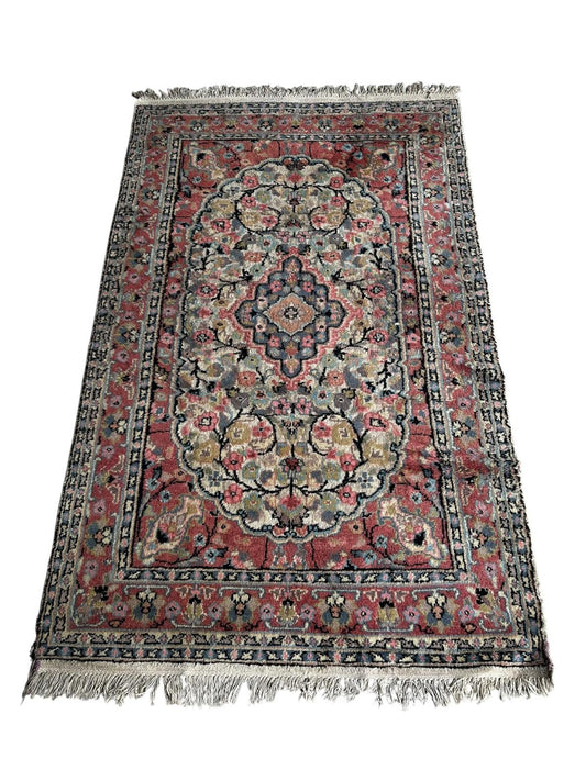 Tapis fait main en laine et soie 120cm x 200cm