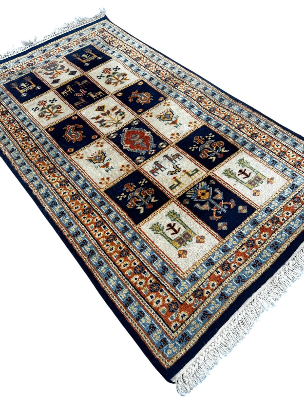 Tapis indien fait main 160cm x 90cm