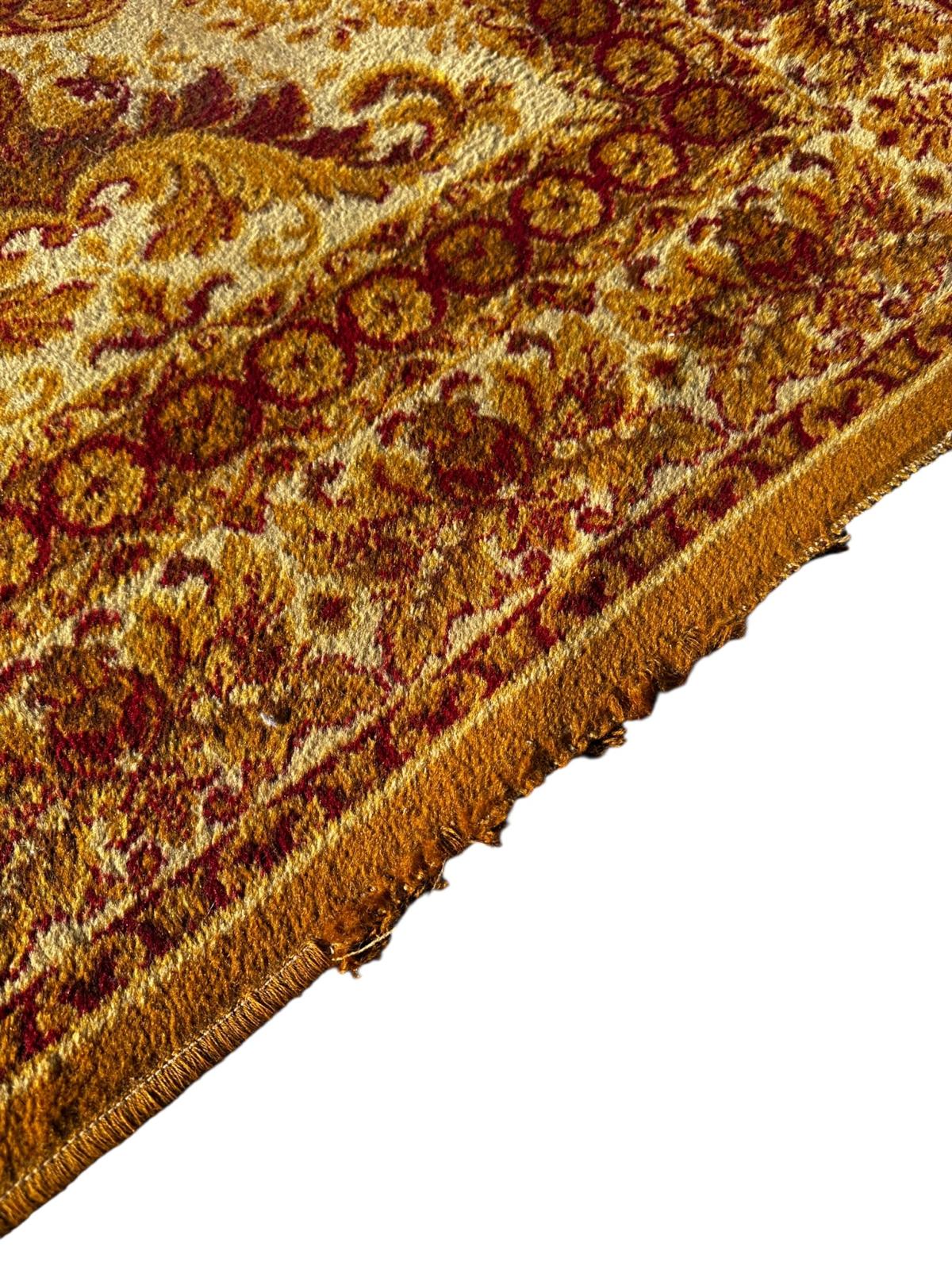 Tapis de style oriental 2m x 3m