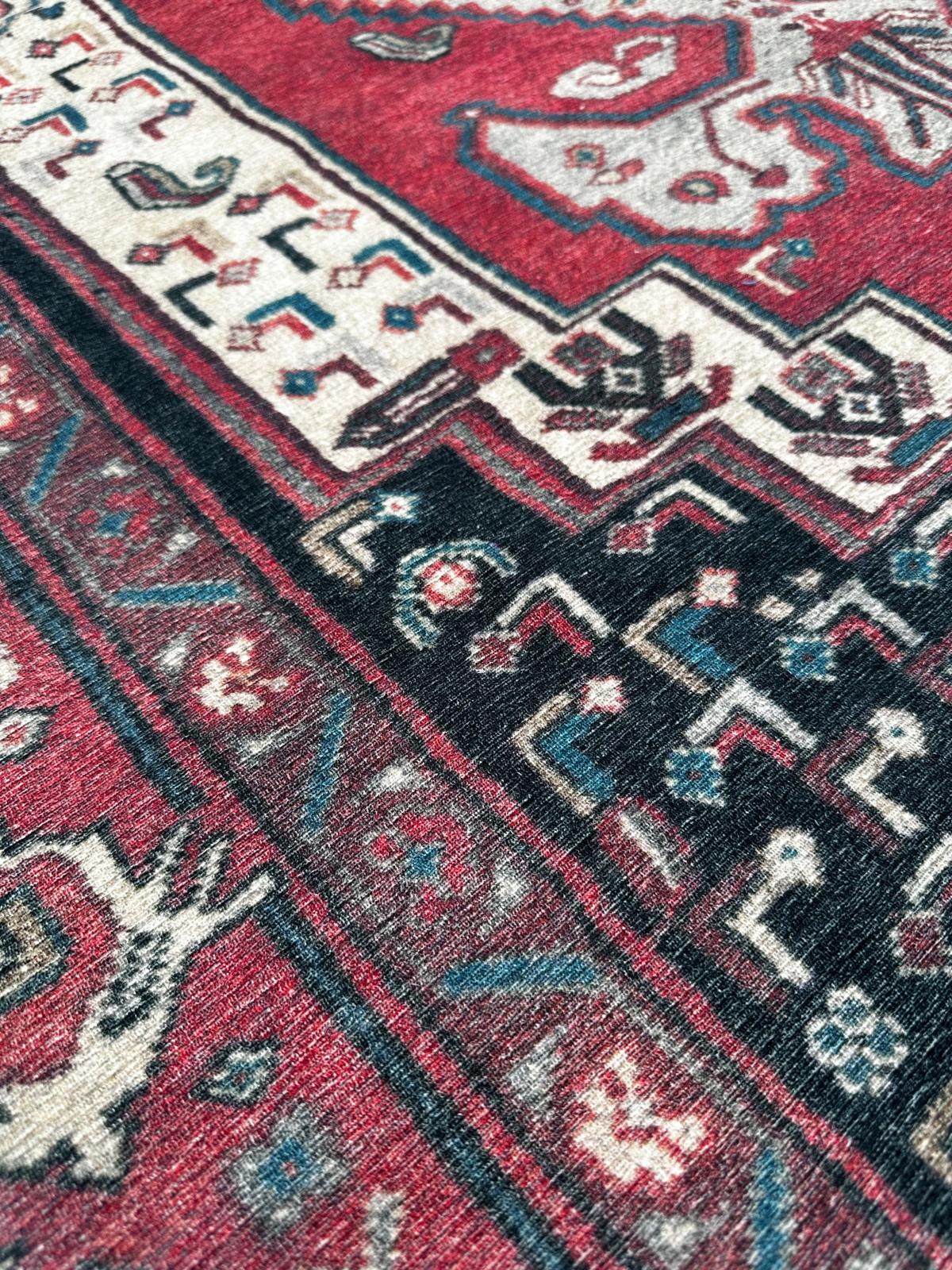 Tapis de style oriental 230cm x 150cm