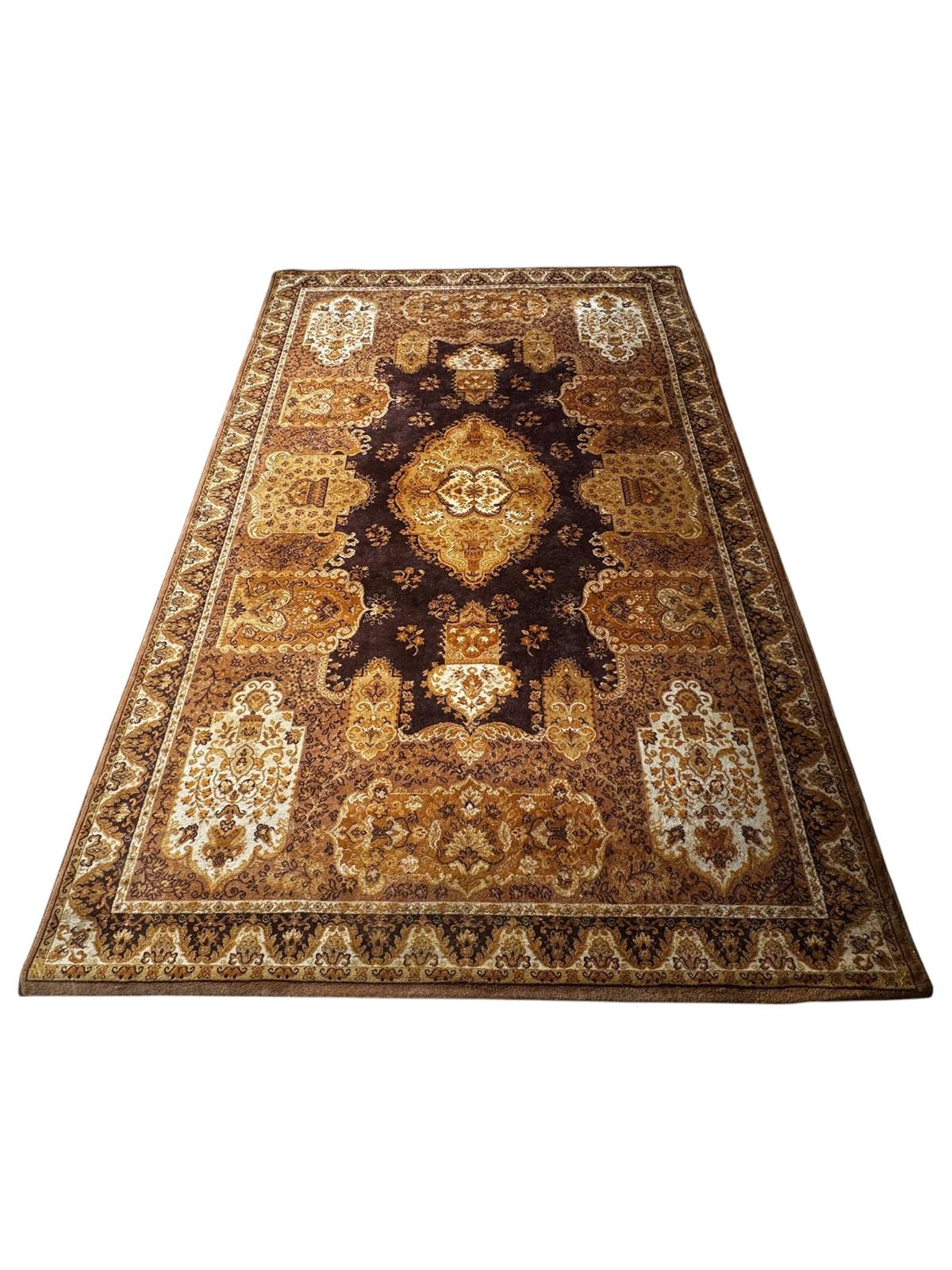 Tapis de style oriental 2m x 3m