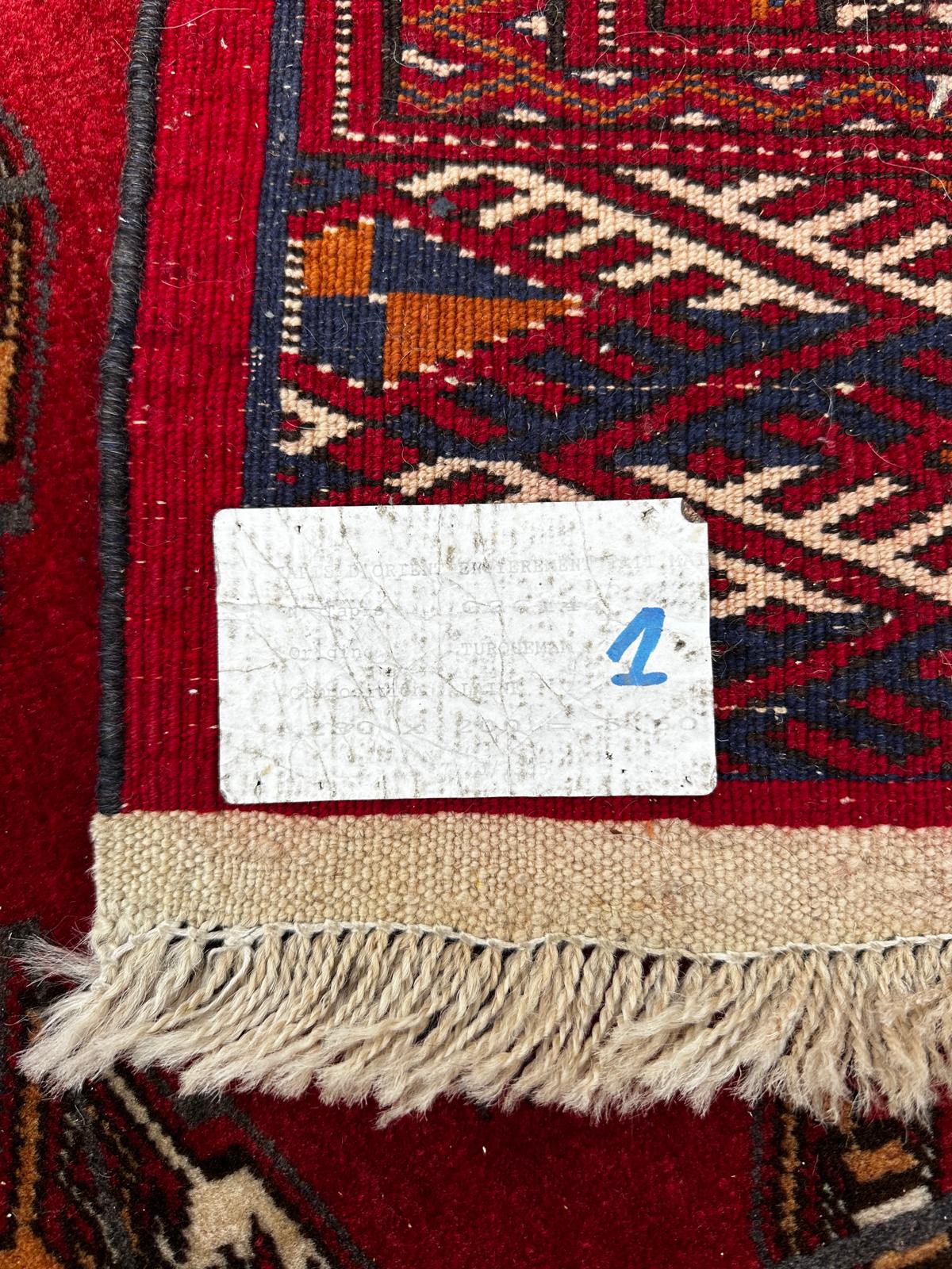 Tapis Turkmène fait main 280cm x 200cm