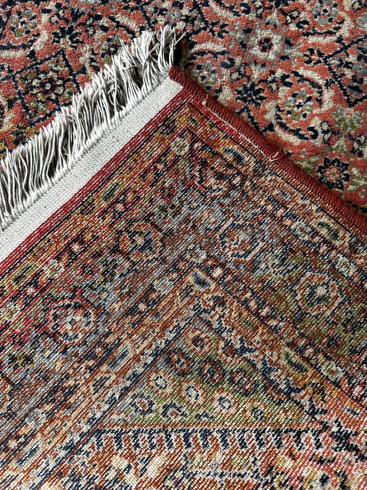 Tapis de style oriental 100cm x 205cm