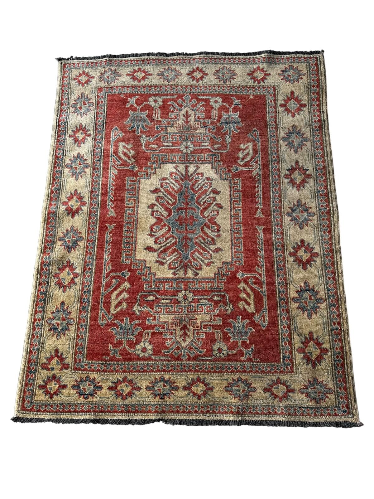 Tapis kazak fait main 155cm x 120cm