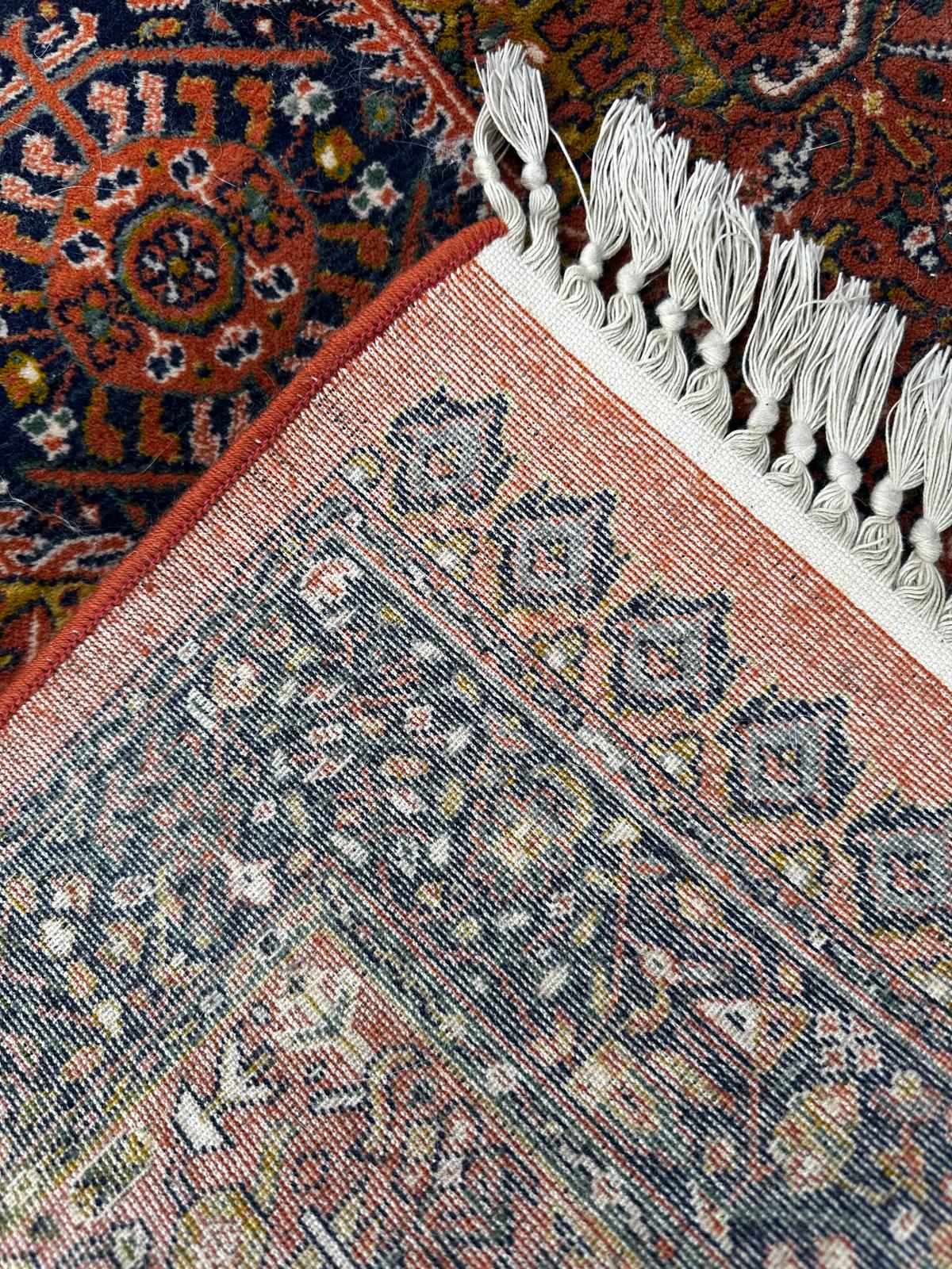 Tapis de style oriental en laine 180cm x 80cm