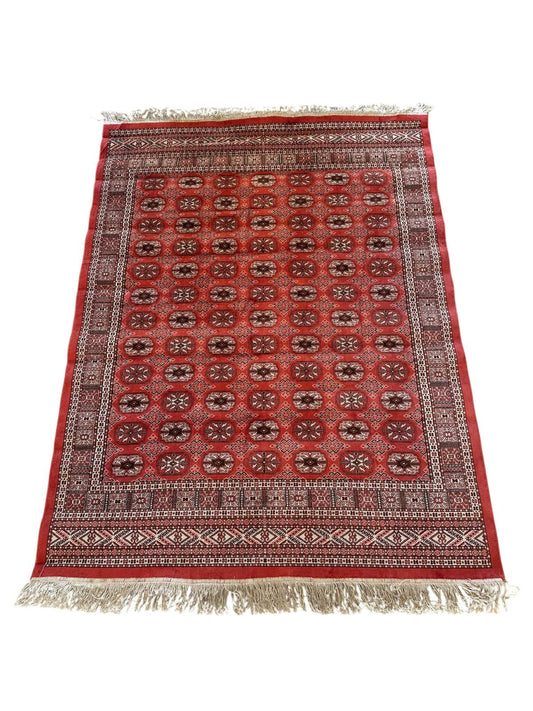 Tapis de style oriental 180cm x 133cm