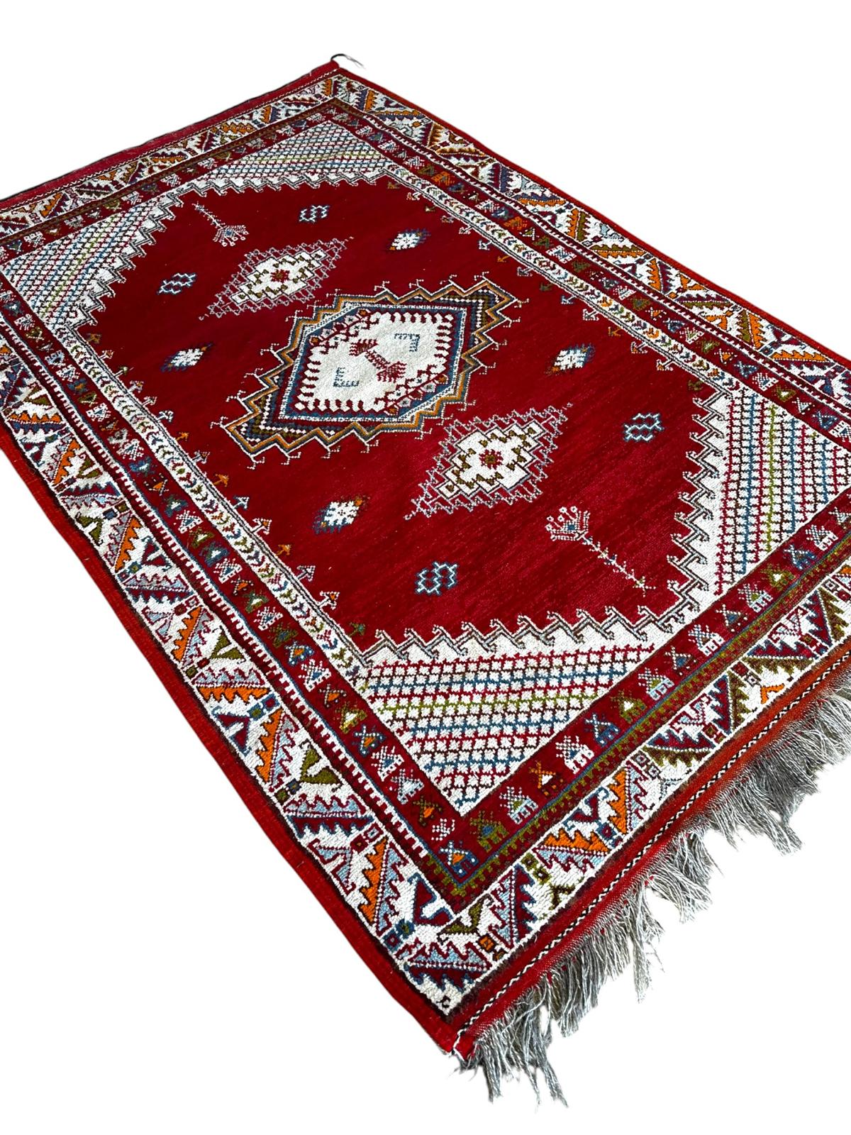 Tapis tunisien fait main 160cm x 245cm