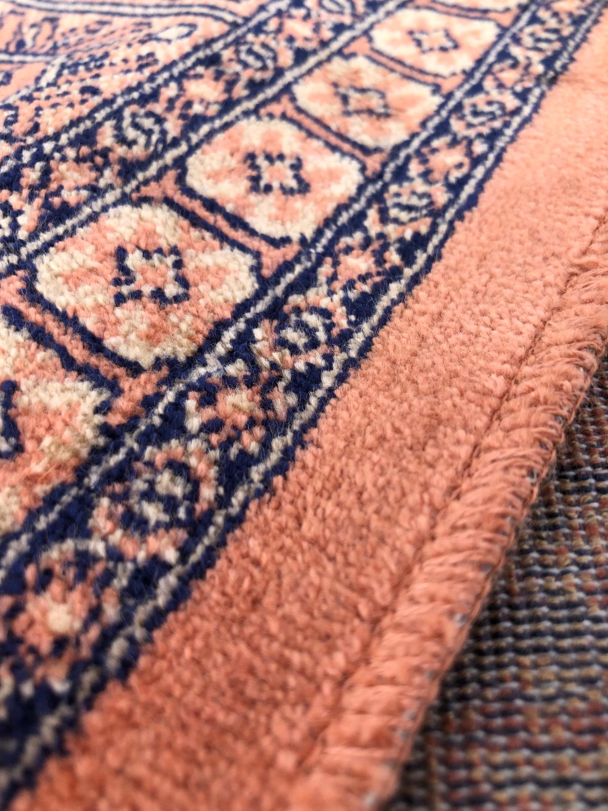 Tapis de style Oriental - 1,9m x 1,4m