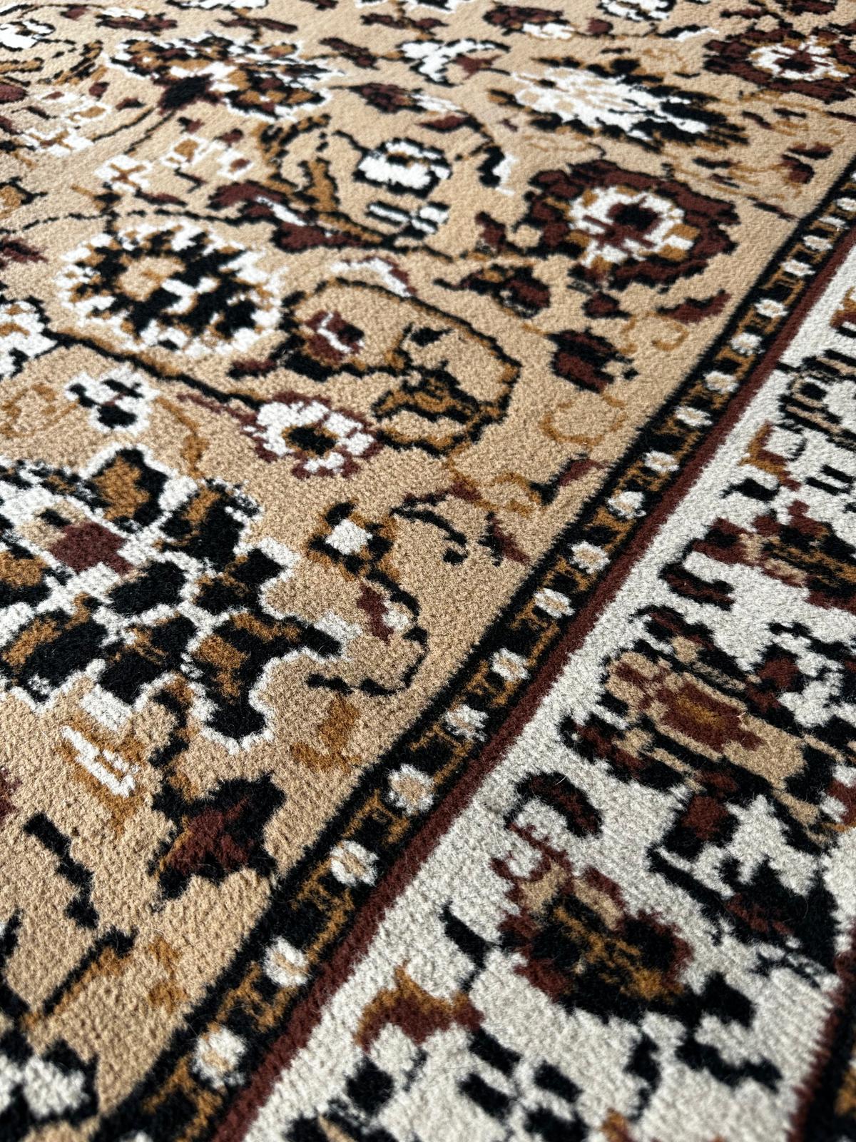 Tapis de style oriental 120cm x 170cm