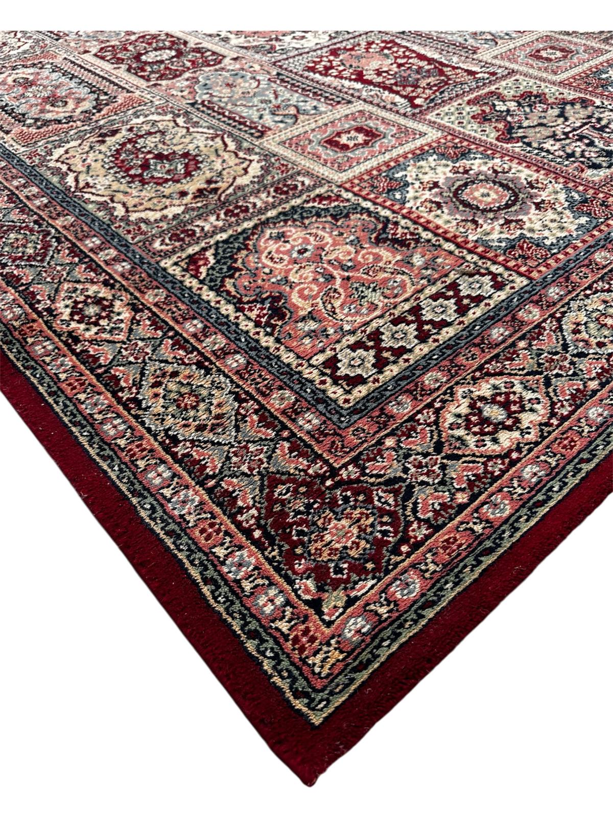 Tapis de style oriental 230cm x 170cm
