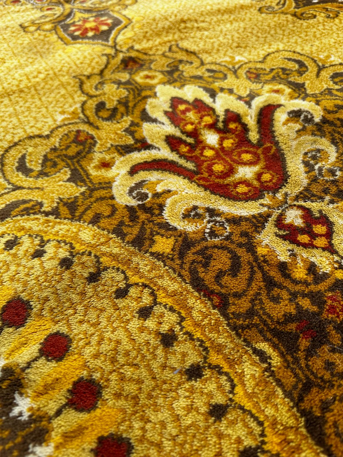 Tapis de style oriental 2m x 3m