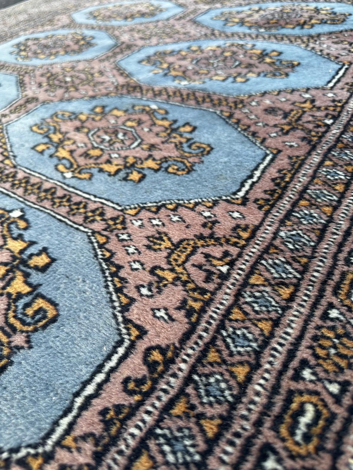 Tapis Pakistanais fait main 130cm x 165cm