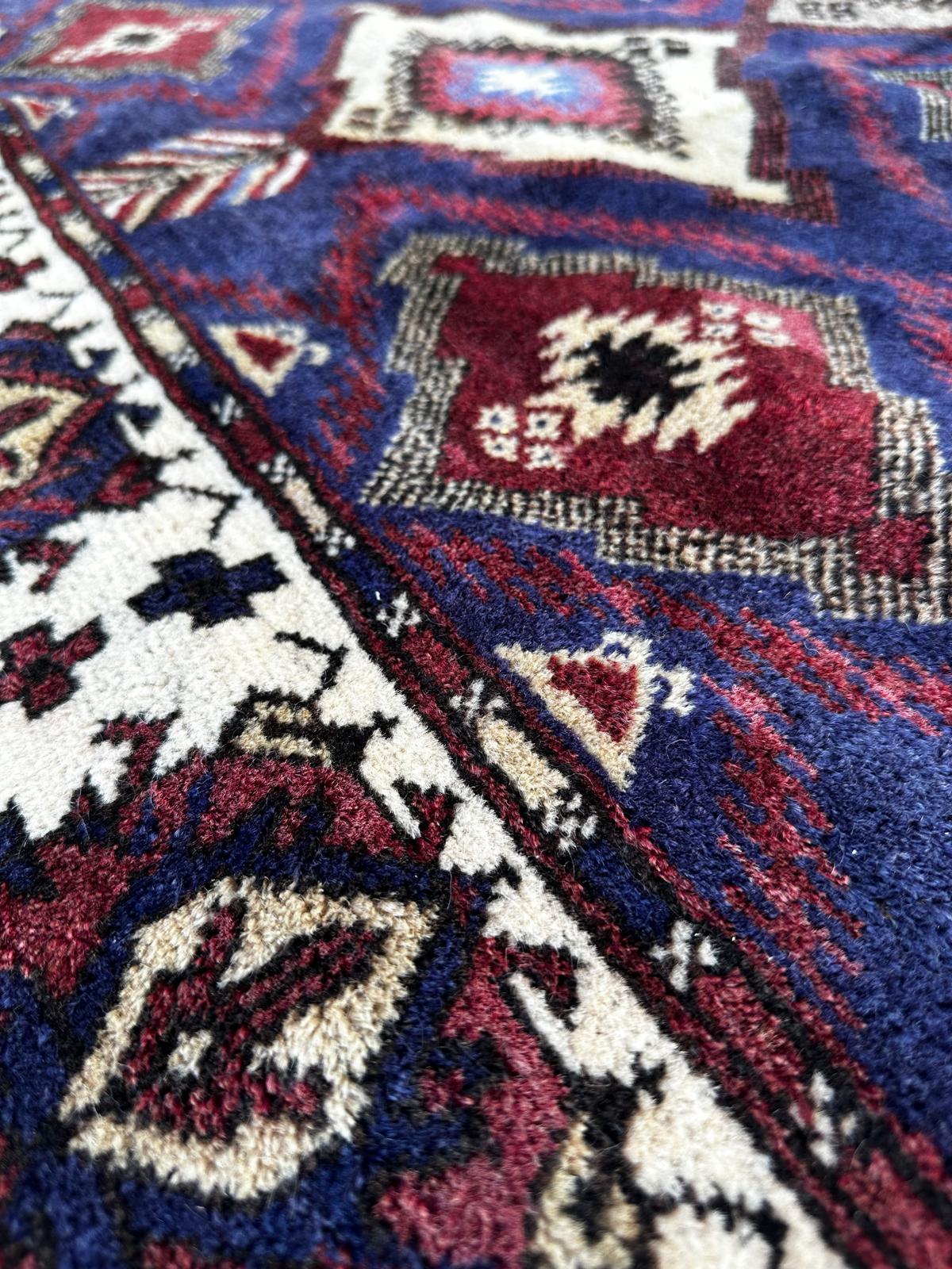Tapis turc fait main 190cm x 130cm