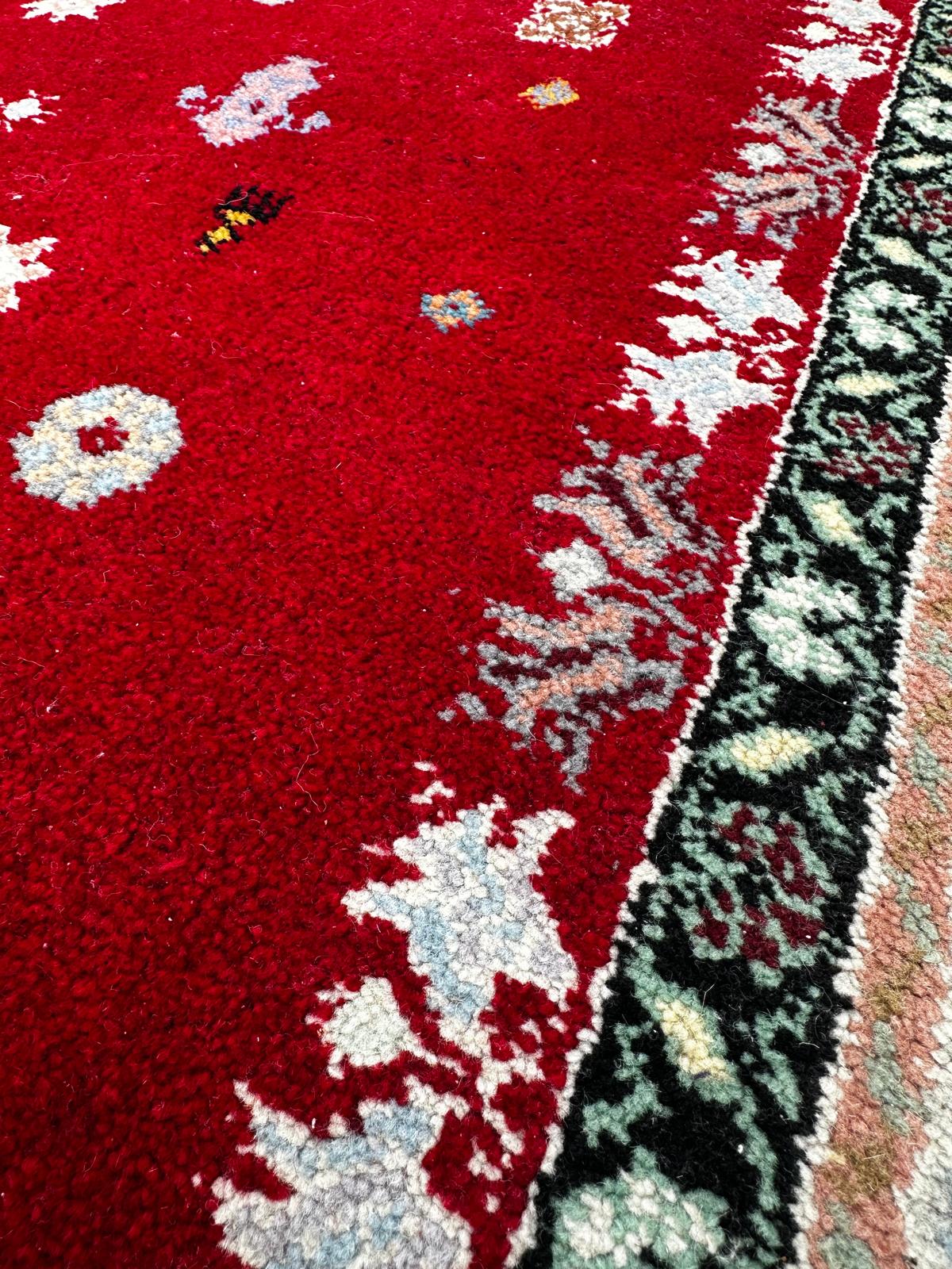 Tapis marocain fait main 230cm x 150cm