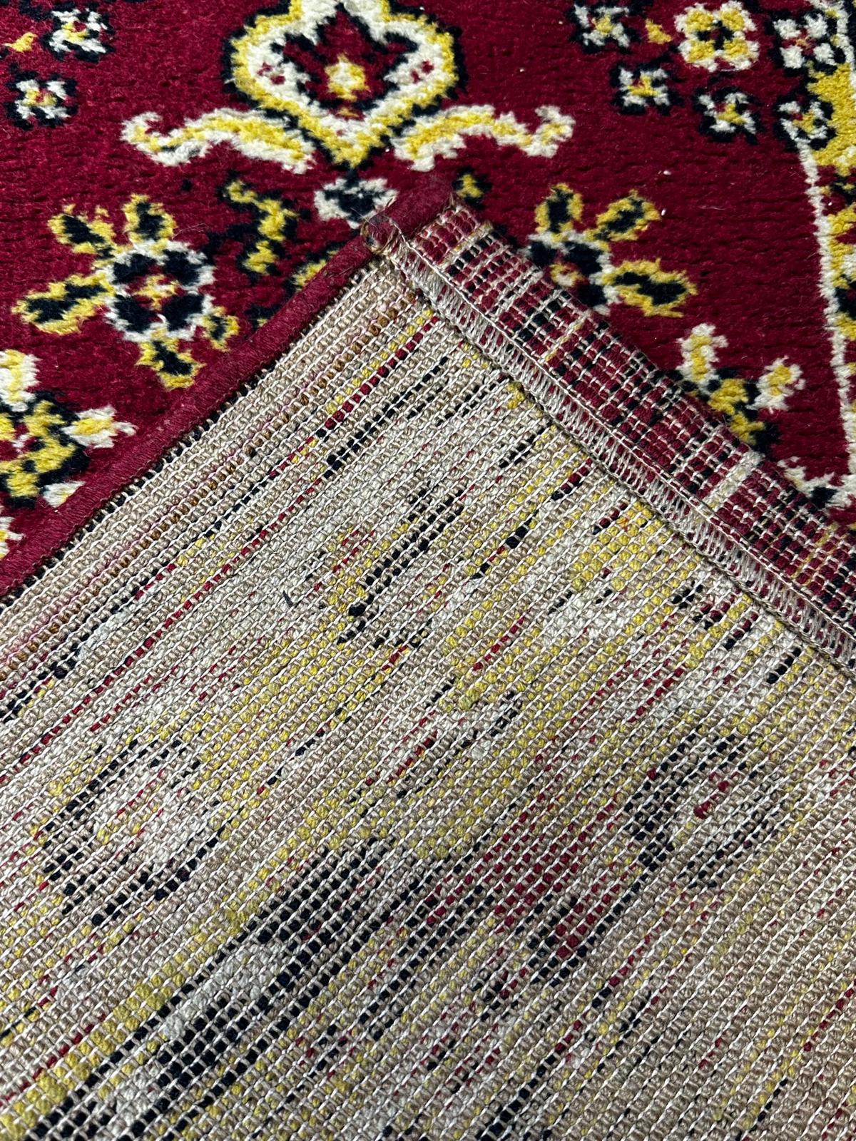 Tapis de style oriental 120cm x 60cm