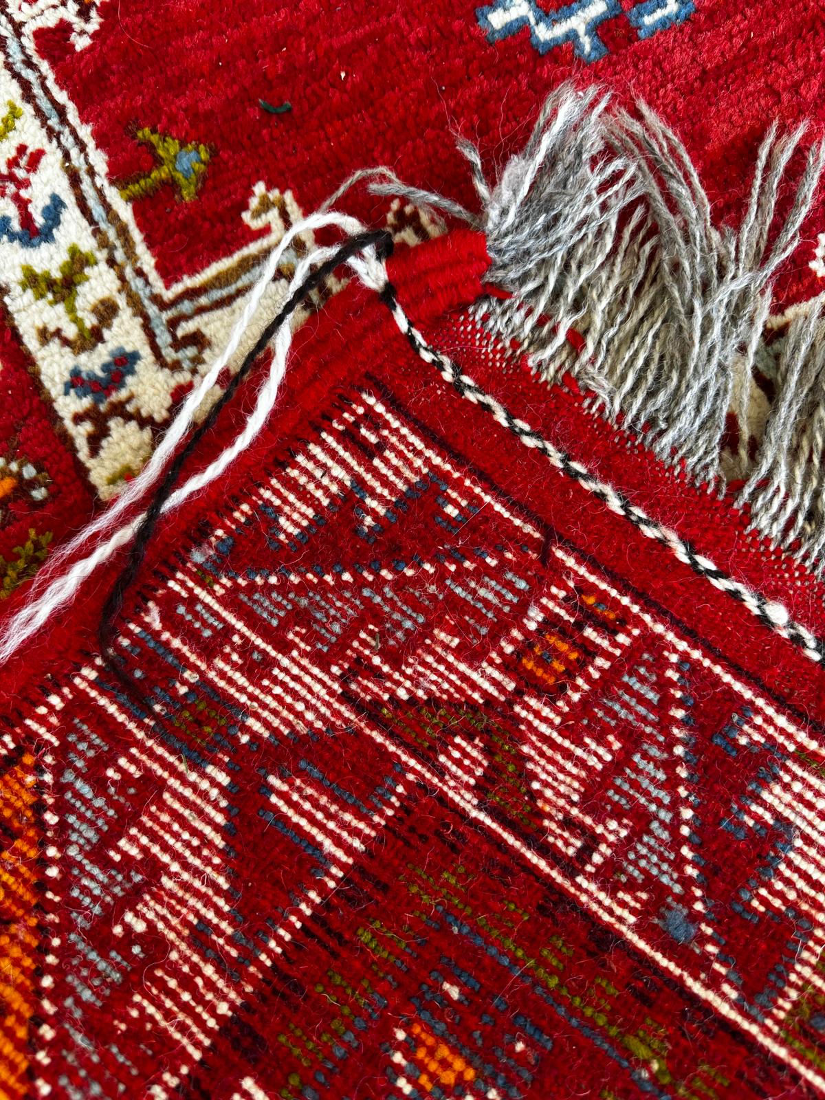 Tapis tunisien fait main 160cm x 245cm