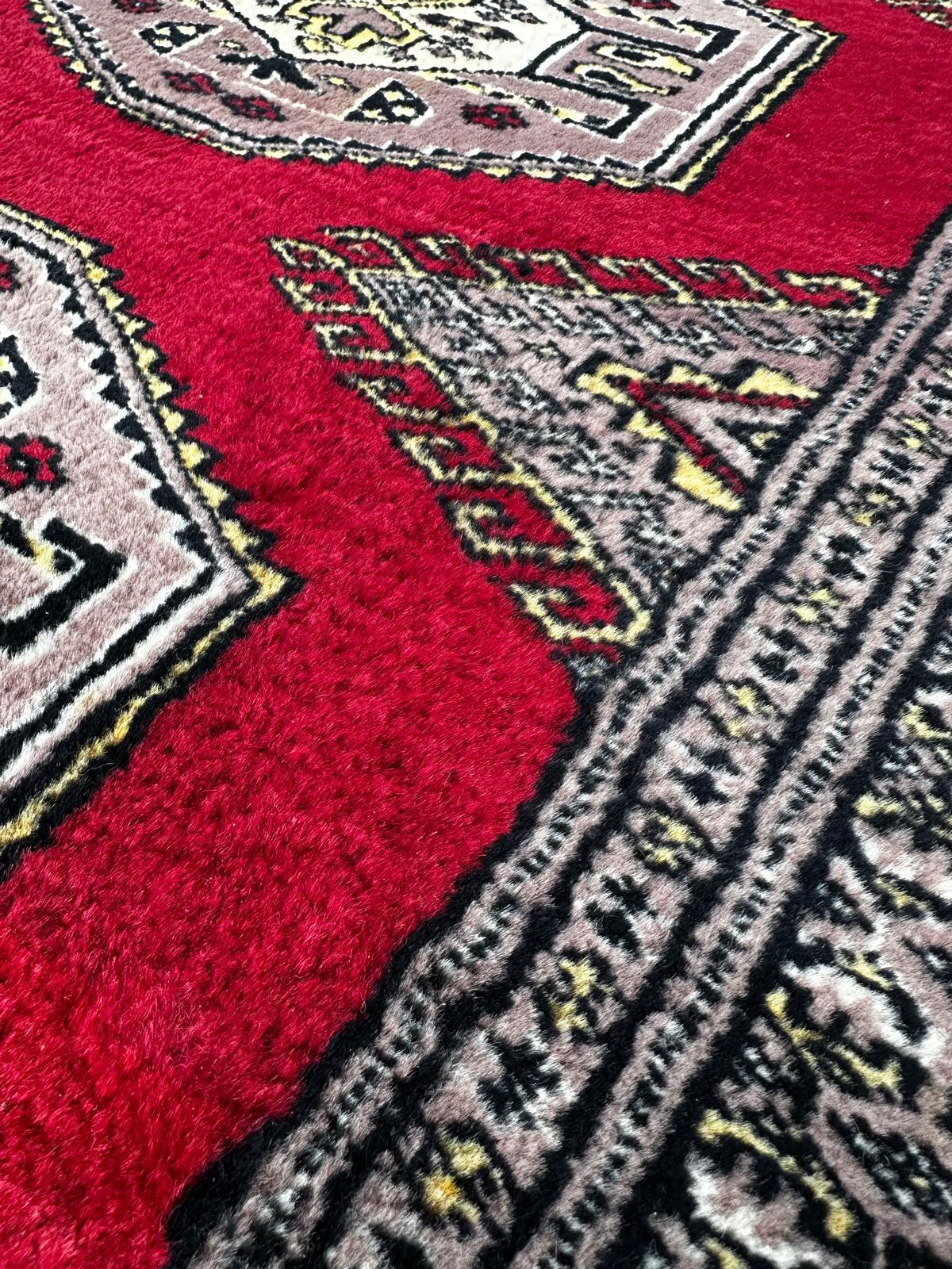 Tapis pakistanais fait main 130cm x 80cm