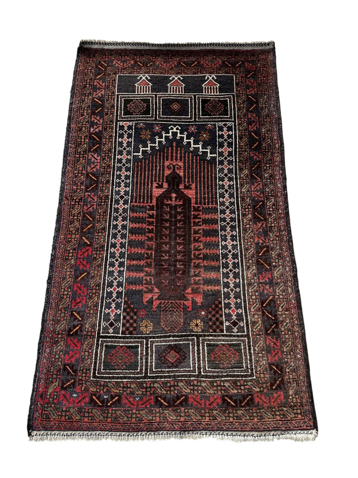 Tapis persan fait main 150cm x 80cm