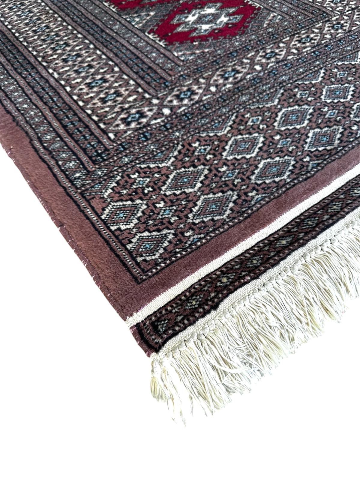 Tapis oriental de couloir 270cm x 80cm