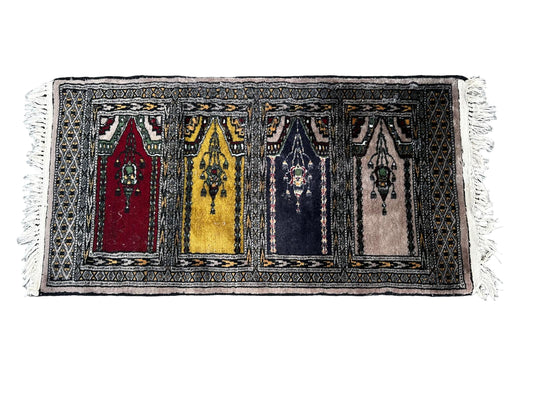Tapis pakistanais fait main 100cm x 50cm