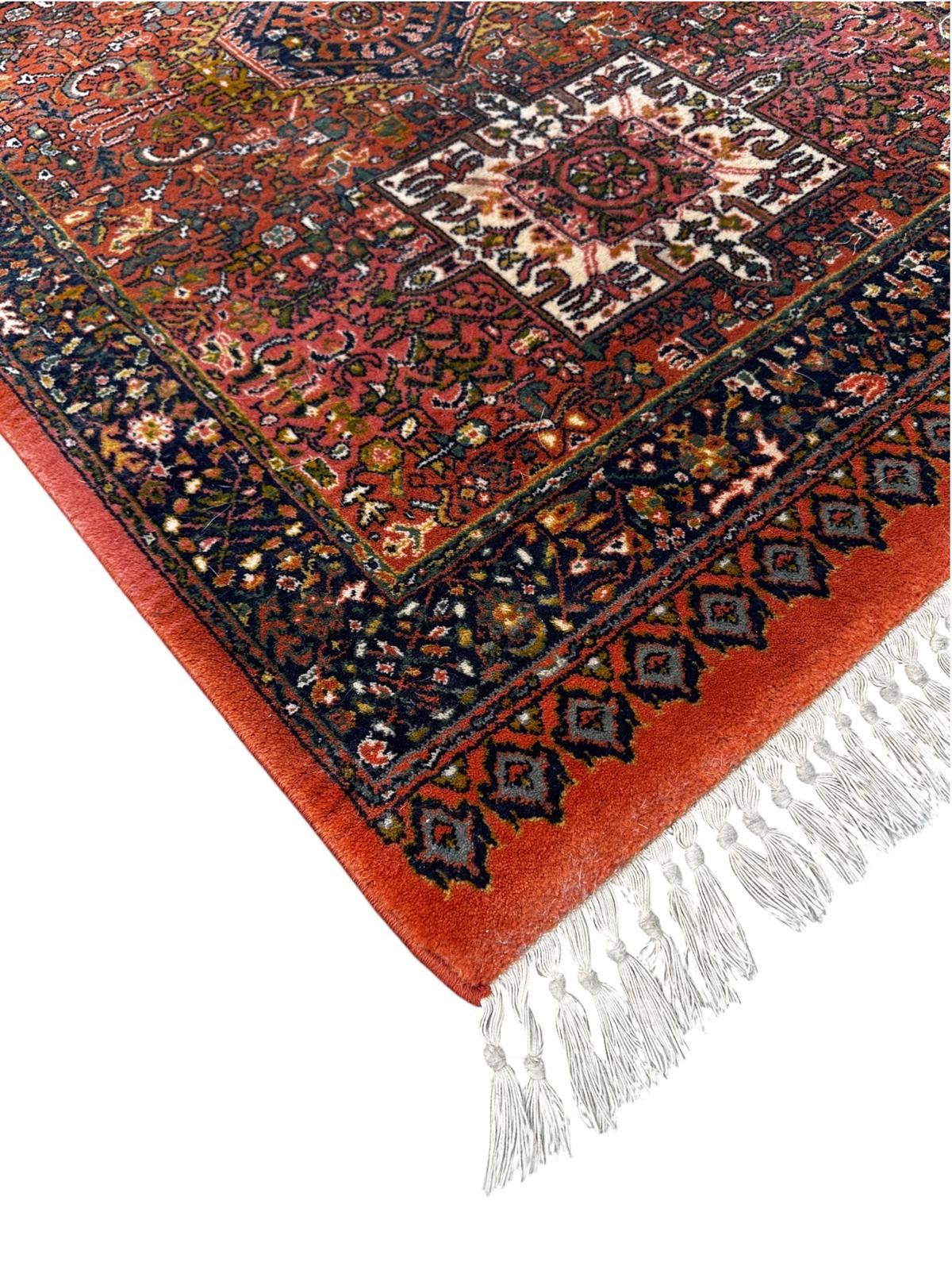 Tapis de style oriental en laine 180cm x 80cm
