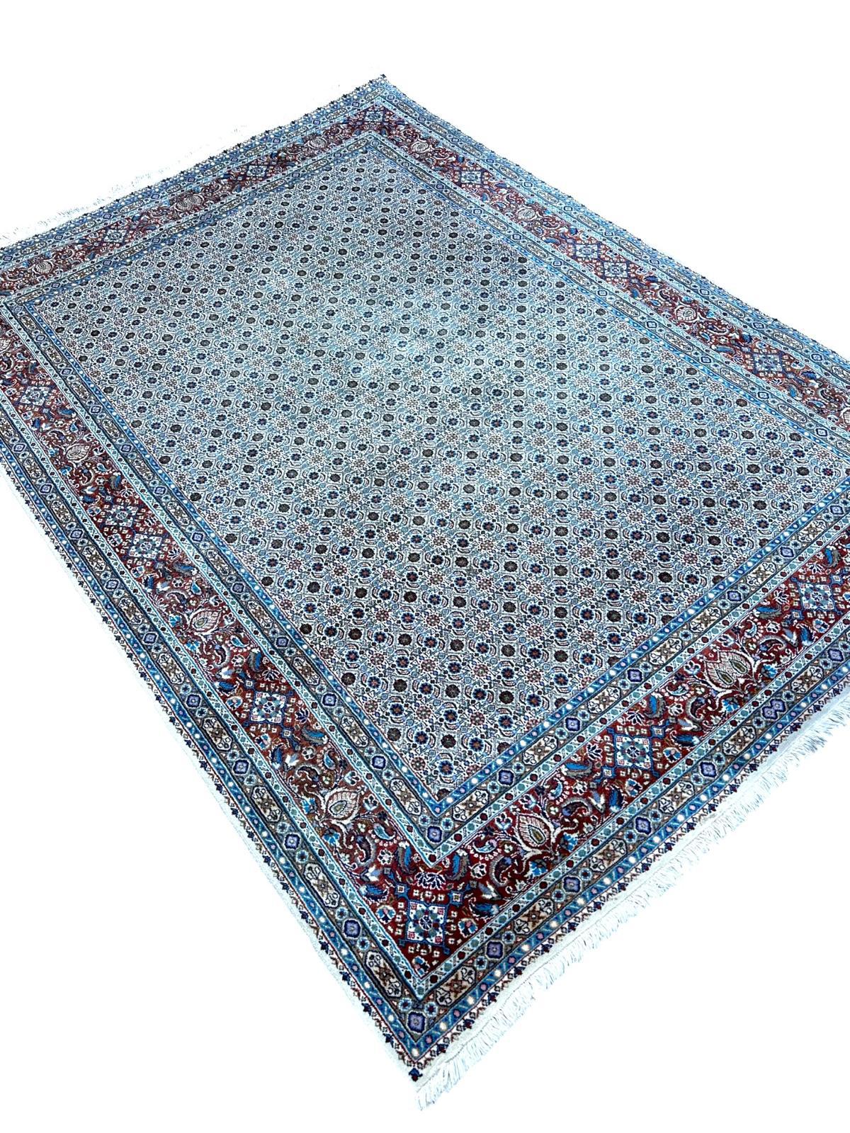 Tapis persan fait main 240cm x 170cm